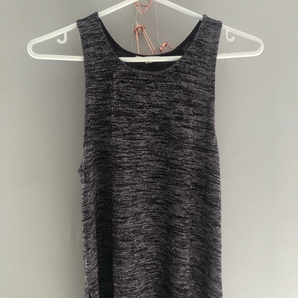 Aritzia tank top